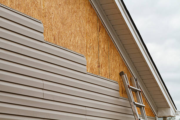 24/7 Emergency Storm Damage Siding Repair experts in Beachwood, OH